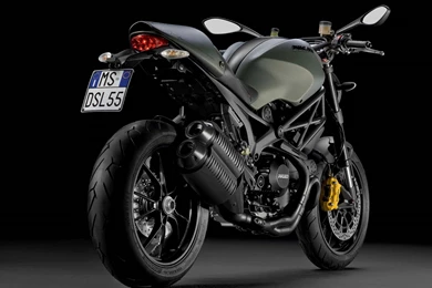 Ducati Monster (id: 82940) – BUZZERG