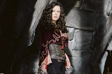 Anna Valerious [Van Helsing]   Female Movie Characters Wallpapers ...