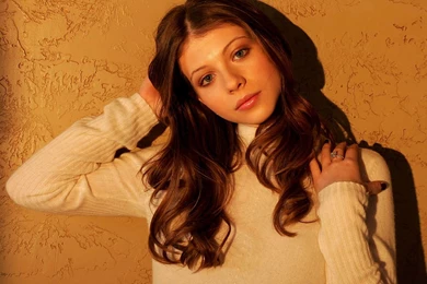 HD Michelle Trachtenberg Wallpapers