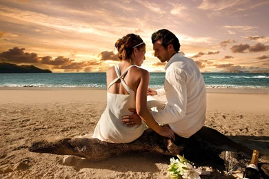 Newly Married On The Beach Widescreen Wallpapers