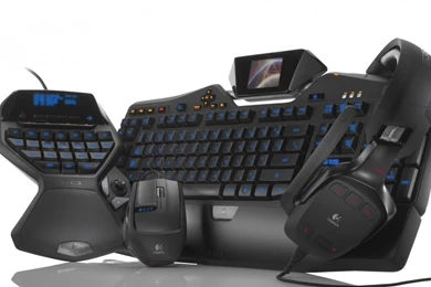 Download Wallpapers 1366x768 Keyboard, Game, Headphones, Mouse, PC ...