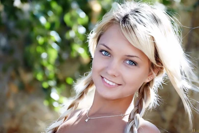 Beautiful Girls 5 Cool Wallpapers   XDwallpaper.com