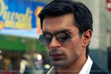 Wallpapers   Karan Singh Grover As Asad (238047) Size:1024x768