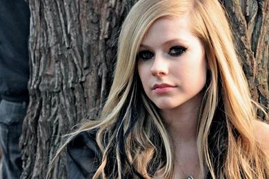 Avril Lavigne HD Wallpapers.jpg