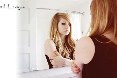 Avril Lavigne HD Wallpapers