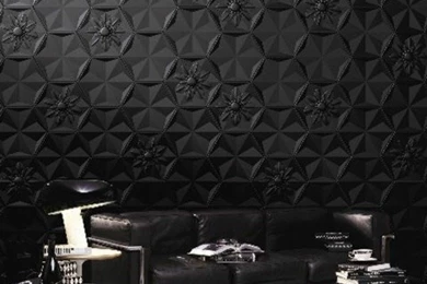 The Black Wallpapers In Your Home Creates An Artistic Interior