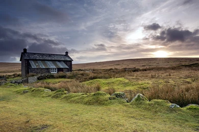 Beautiful Farmhouse Hill Sunset Fields House Farm Man Houses Free ...