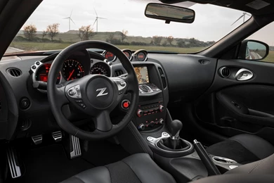 2015 Nissan 370Z HD Wallpapers