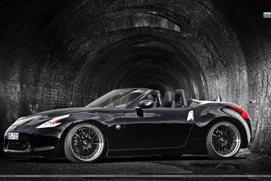 PFA Creativ Nissan 370Z Parked Wallpapers