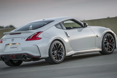 2015 Nissan 370Z NISMO Wallpapers