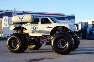 Blanco Monster Truck Wallpapers For Desktop   CarFoy