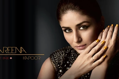 Hot Babe Kareena Kapoor HD Widescreen Wallpapers Download