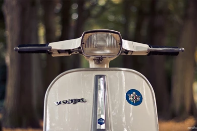 Free High Quality Classic Vespa Wallpapers