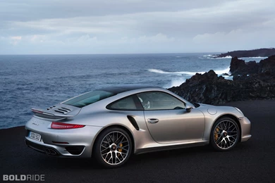 2014 Porsche 911 Turbo S Images