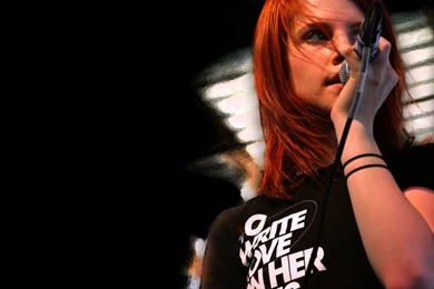Gorgeous Hayley Williams Wallpapers