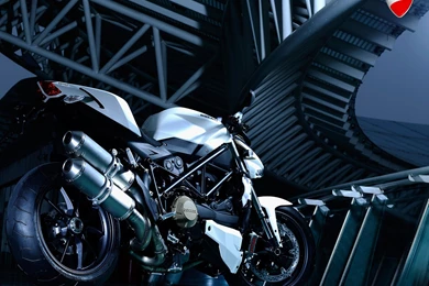 2009 Ducati Streetfighter