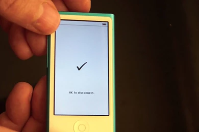 How To Get A 7th Generation Ipod Nano Into Disk Mode   YouTube