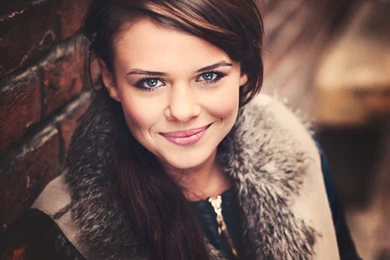 Nice Smiling Girl Face Wallpapers 26704