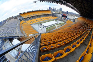 12/30/10 Heinz Field Rink Preparation   12/30/2010   Pittsburgh ...