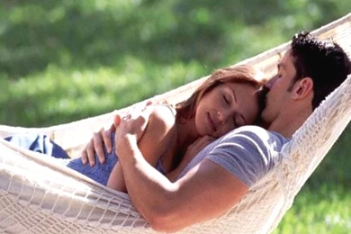 Romantic hug day images   Valentine Day Wishes