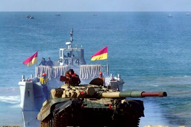 February 2009 Worldwide Army Military Defence Industries Industry ...