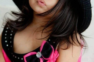 Cute Girls Wallpapers WI17