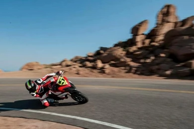 Audi RS5 2012 Pikes Peak Ducati In Action   EgmCarTech