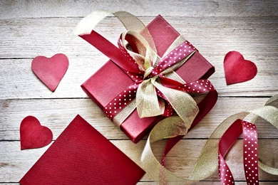 Valentines day gift wallpaper.jpg