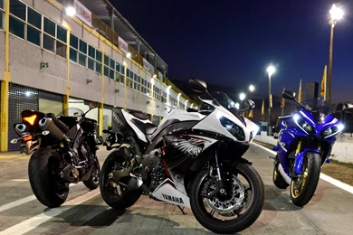 2010 R1 Yamaha Hd   MotorCycle Wallpapers