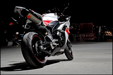 Hd Yamaha R1 Wallpapers For Backgrounds