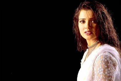 The Best Quality Wallpaper: Saloni Aswani