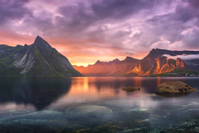 Desktop   Wallpapers Request On MacBook Pro Advertisement ...