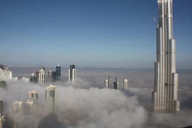 Burj Khalifa Clouds (id: 46666) – BUZZERG