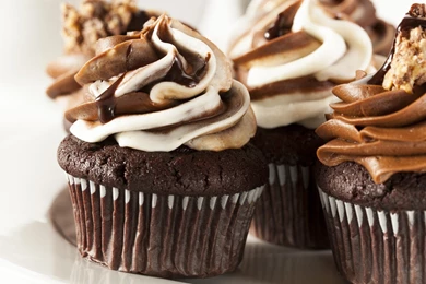 Pretty Chocolate Cupcake   Wallpaper.