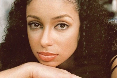 Mya Harrison Photo, Pics, Wallpapers   Photo