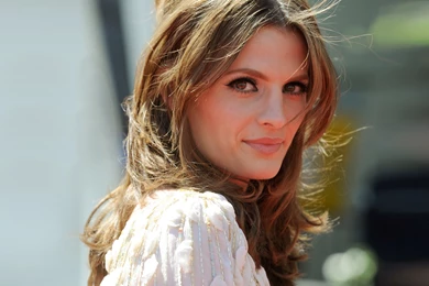 Stana Katic Wallpapers