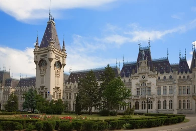 89765 Palace Of Culture Iasi Romani.jpg