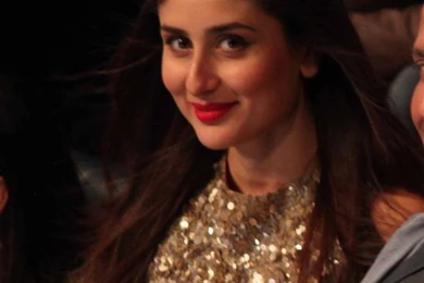 Heroine Promotion On DID    Kareena Kapoor Picture