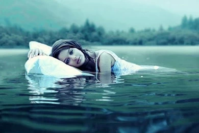 Cute Girls Wallpapers