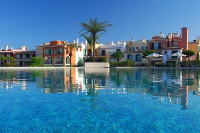 Houses: Gorgeous Pool Apartment Development Houses Reflection ...