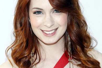 Felicia Day Photo, Pics, Wallpapers   Photo
