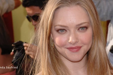 Amanda Seyfried Beautiful   IMGson