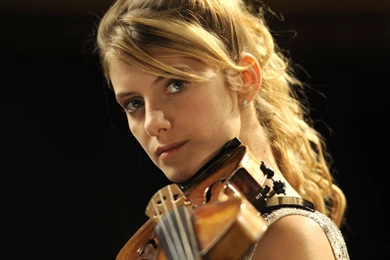 HD Melanie Laurent Wallpapers