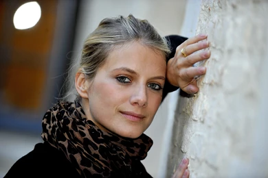 Melanie Laurent Photo Gallery   243 High Quality Pics Of Melanie ...