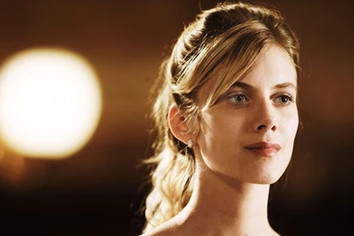 Melanie Laurent Beautiful HD Wallpaper AMB.jpg