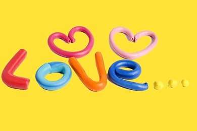 Love Amazing Innovative Wallpapers