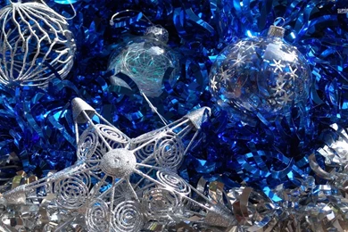 Silver Baubles On Blue Ribbon Wallpapers   Holiday Wallpapers