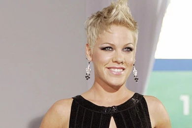 P NK WALLPAPER   (