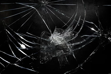 Cracked Screen Wallpapers   769632