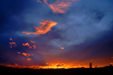 Gathering Clouds   HD Wallpapers